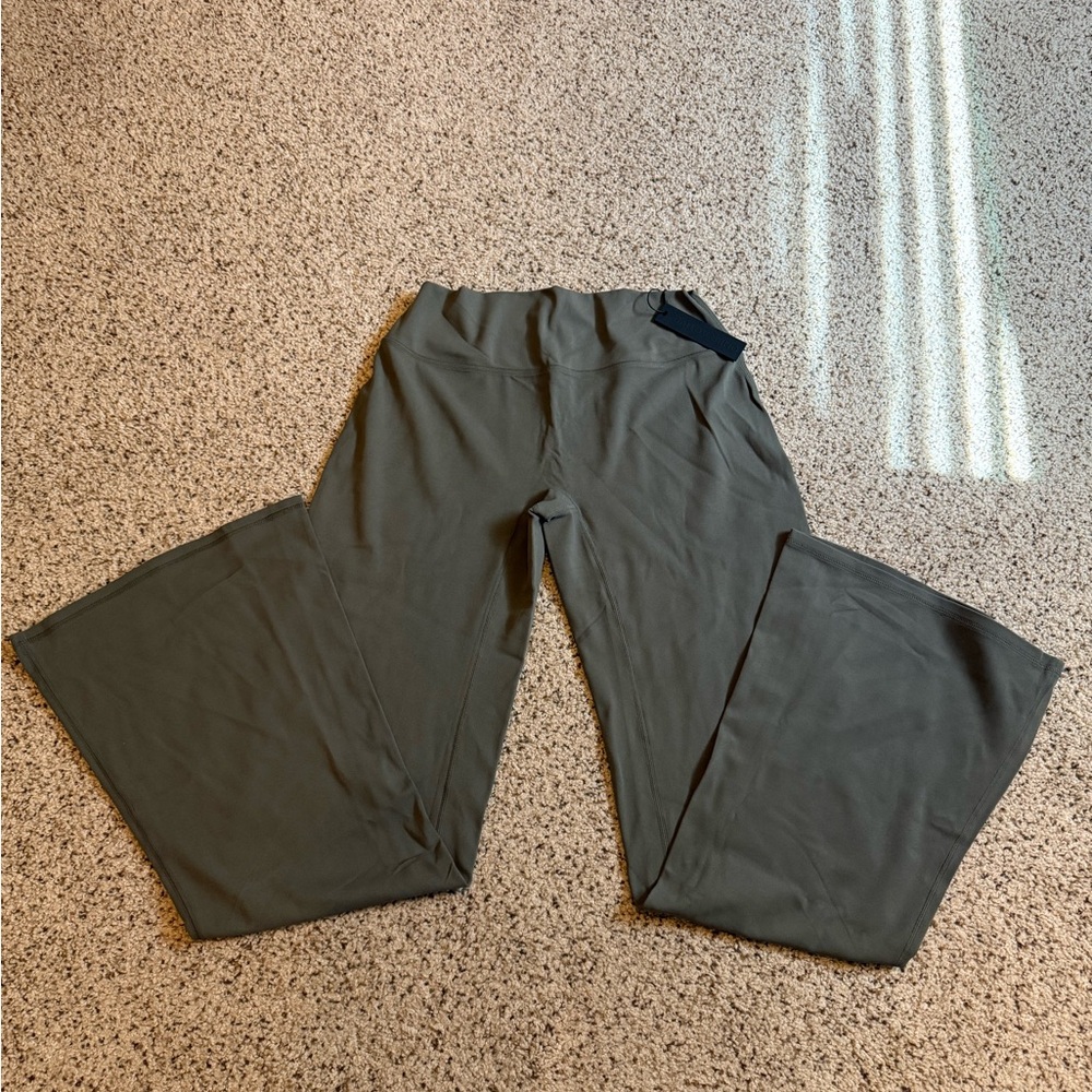 Oner Active SoftMotion FLARED Bottoms